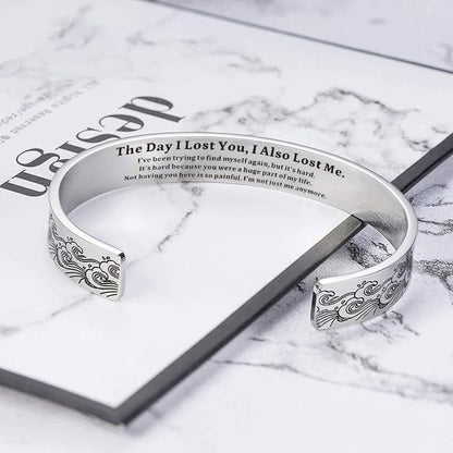 Engraved Wave Bracelet Gift Set