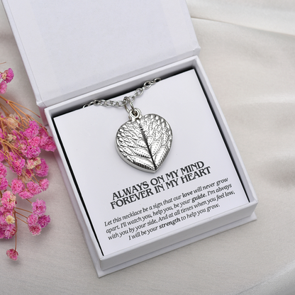 Close to My Heart – Custom Angel Photo Locket