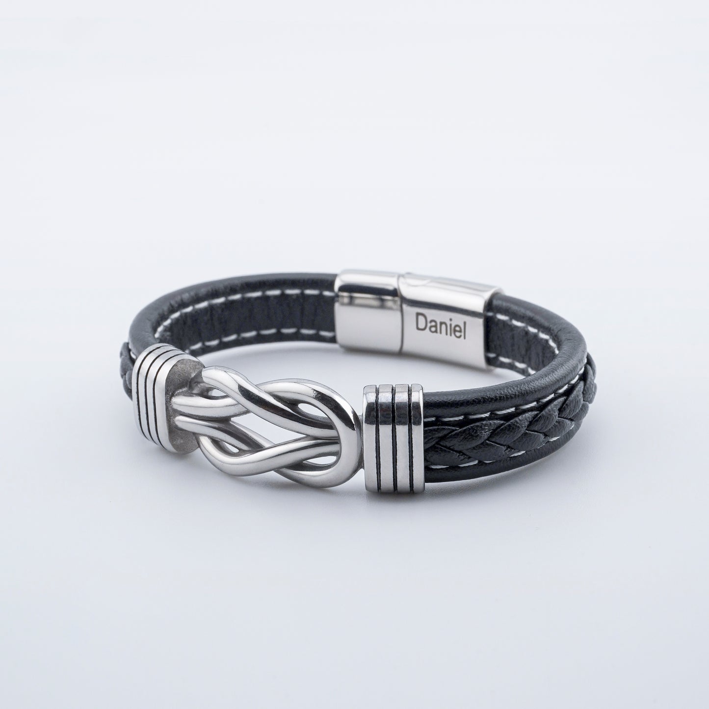 Son's Infinity Knot Armband Geschenkset mit eingraviertem Namen