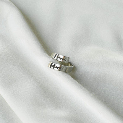 Anillo Amor Infinito, Nombres Entrelazados