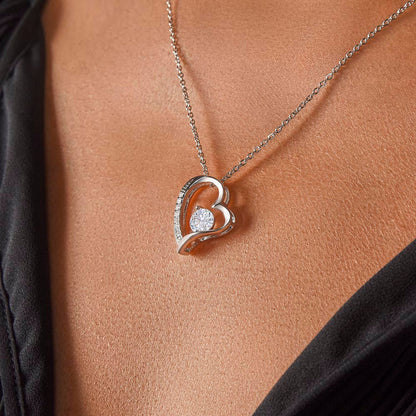 Collier de cœur "L'amour éternel de maman" avec rose éternelle